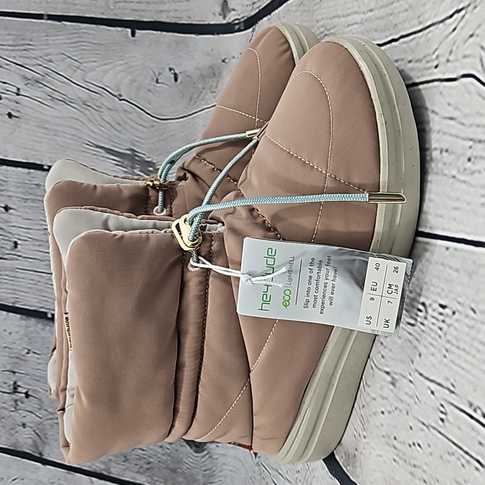 Hey Dude Margot Eco Women's Antique Rose Water Resistant Booties Size 9